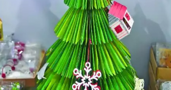 3 cách tự làm cây thông Noel vừa đáng yêu 'hết nấc' vừa tiết kiệm, khách đến chơi nhà thích mê!