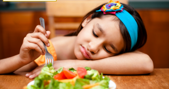 Tổng hợp 13 phương pháp giúp trẻ hết biếng ăn