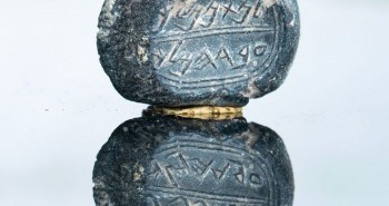 Phát hiện bộ dấu bằng đá 2.600 năm tuổi khắc tên Kinh thánh