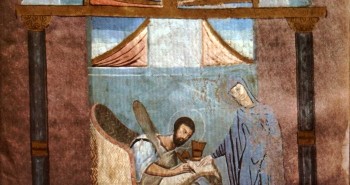 Cuốn Kinh Thánh 1500 năm tuổi viết bằng mực từ nước tiểu