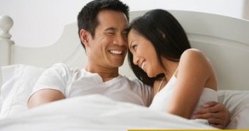5 bí quyết khiến chồng mê mệt mà bạn nên học từ ‘gái hư’ 