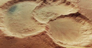 Phát hiện ba hố thiên thạch chồng lên nhau trên sao Hỏa