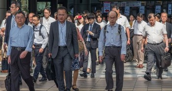 Karoshi - "căn bệnh chết người" của dân công sở Nhật Bản khiến nhà chức trách đau đầu