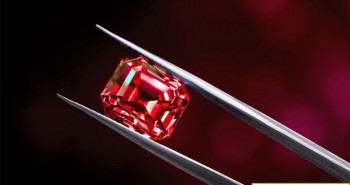 Kim cương đỏ - Loại kim cương hiếm nhất thế giới