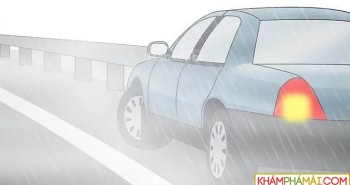 Lái ô tô dưới trời mưa liệu có bị sét đánh chết?