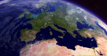 Mảng vỏ Trái đất bị lật ngược bên dưới Địa Trung Hải