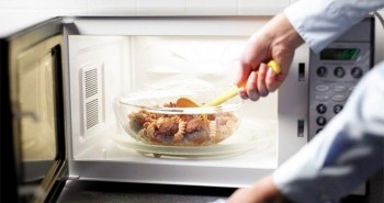 Mẹo hâm nóng thức ăn mà không bị mất chất, liệu bạn đã biết?