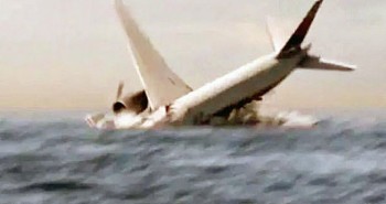Phút cuối của MH370, vọt khỏi bầu trời rồi lao thẳng xuống biển!