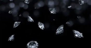 Mô phỏng mưa kim cương trên sao Hải Vương và Thiên Vương