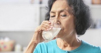5 nguyên nhân khiến người già chán ăn và cách khắc phục đơn giản