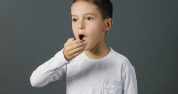 Những nguyên nhân khiến con bạn bị hôi miệng bất thường
