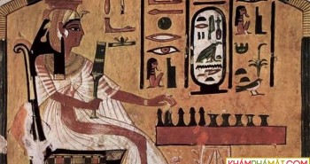 Nữ hoàng Ai Cập bị giấu trong mật thất của mộ người khác?