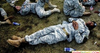 "Nghệ thuật ngủ trưa" của quân đội Mỹ