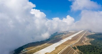 Sân bay "trong mây" cao 1.770m của Trung Quốc có gì đặc biệt?