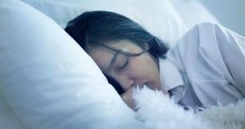 Não người thức dậy như thế nào sau giấc ngủ?
