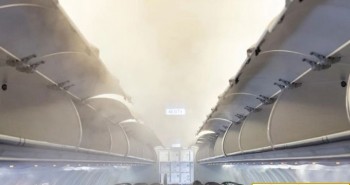 Tại sao sương mù xuất hiện trong máy bay?