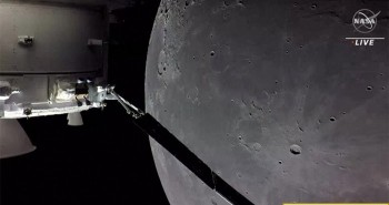 Tàu thám hiểm Mặt trăng của NASA bắt đầu trở về Trái đất