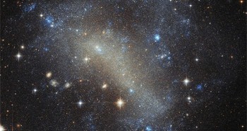 Loạt phát hiện cực thú vị về thiên hà lùn IC 4710