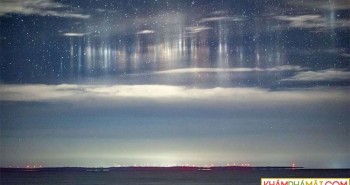 Những cột sáng bí ẩn xuất hiện trên bầu trời Mỹ
