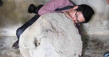 Phát hiện tù và bằng đá nặng 200kg trên thảo nguyên Bùi Hui, Quảng Ngãi