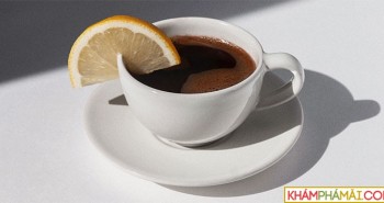Trào lưu uống cà phê với chanh buổi sáng giúp giảm mỡ hiệu quả: Chuyên gia nói gì?