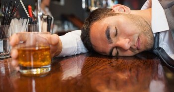 Tại sao người uống rượu bia dễ gây tai nạn giao thông?
