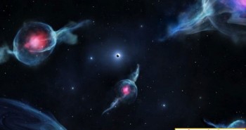 6 vật thể bí ẩn bao quanh siêu hố đen