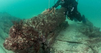 Phát hiện xác tàu buôn 400 năm dưới đáy đại dương